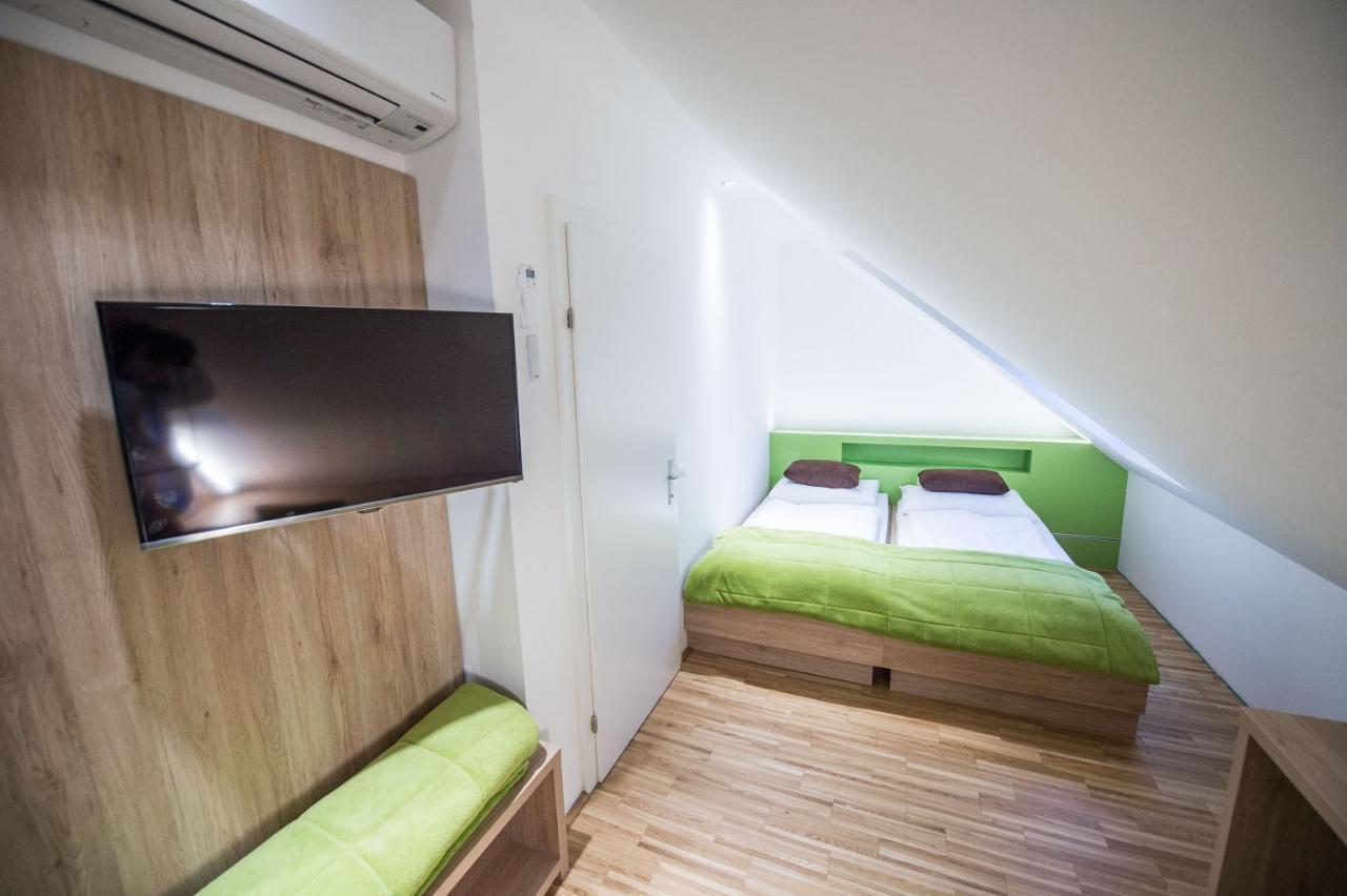 Hotel Restaurant Meyer Kalsdorf bei Graz Eksteriør billede