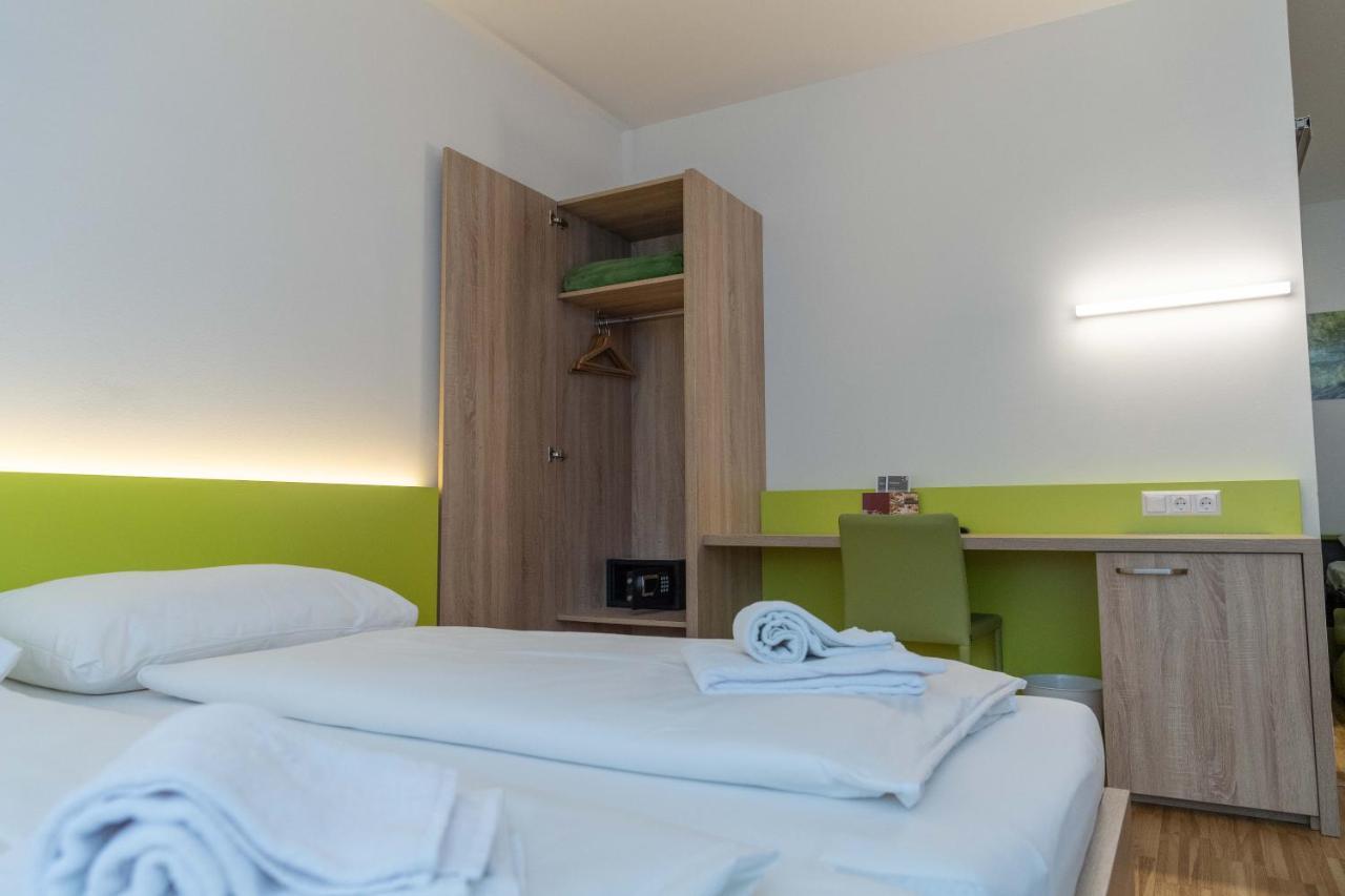 Hotel Restaurant Meyer Kalsdorf bei Graz Eksteriør billede